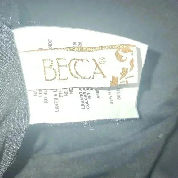 BECCA Women's Standard Modern Edge One Piece Swimsuit - Picture 3 of 4